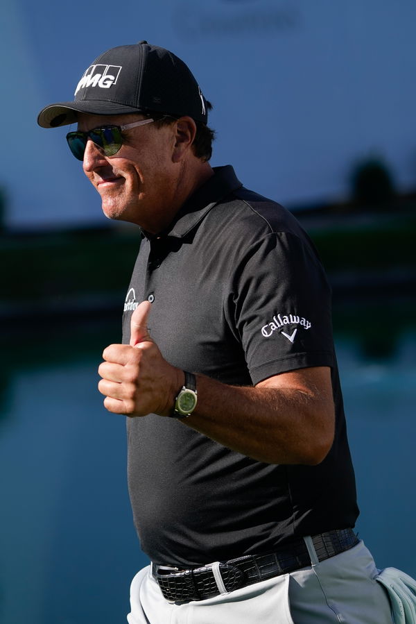 Phil Mickelson: Watch Lefty BAMBOOZLE Sir Nick Faldo on PGA Tour