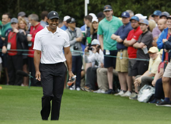 WATCH: Fan, in the bushes, captures absolute DART from Tiger Woods