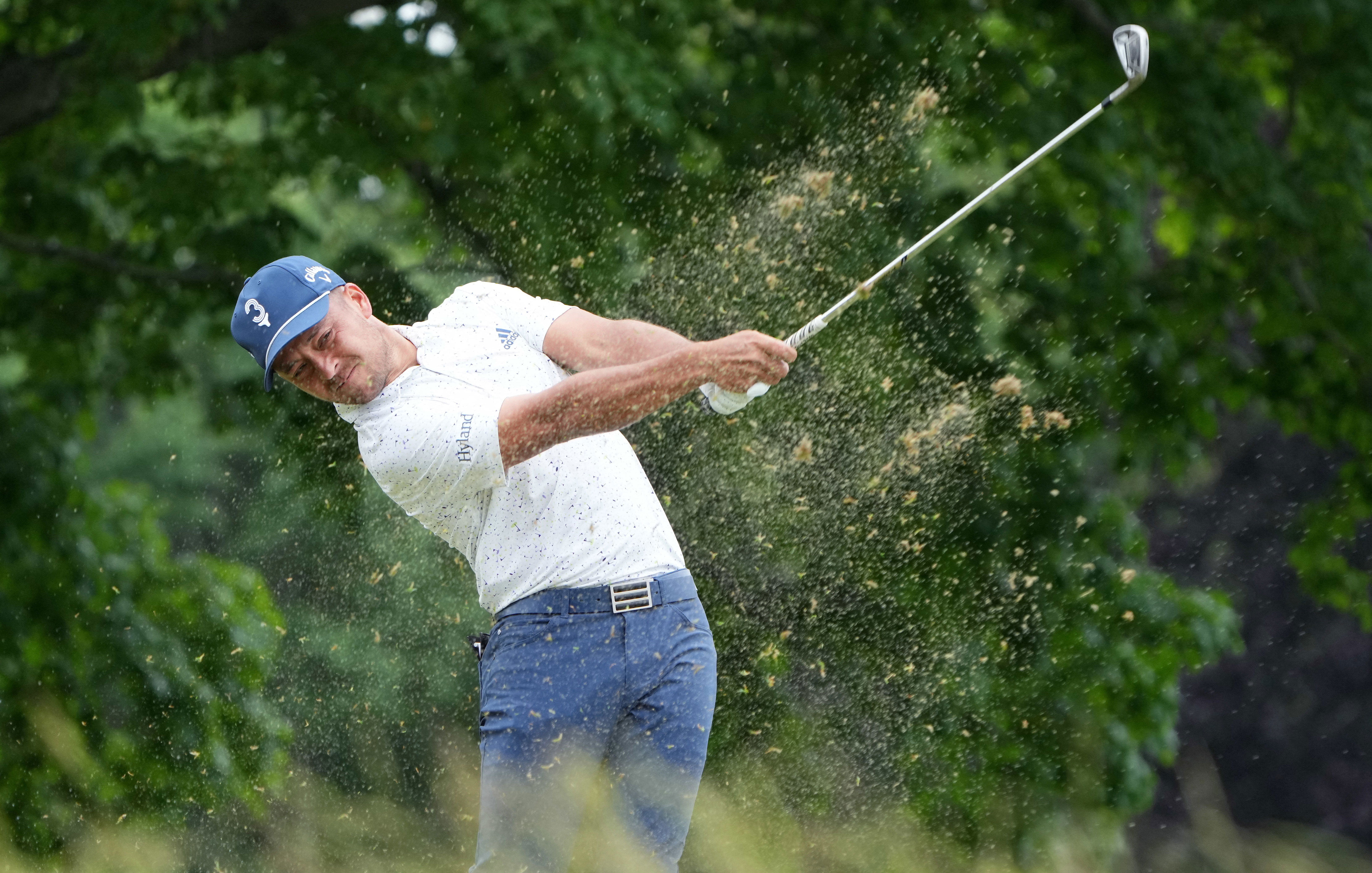 Jordan Spieth DISQUALIFIED from JP McManus Pro-Am; Tiger Woods shoots 5-over par