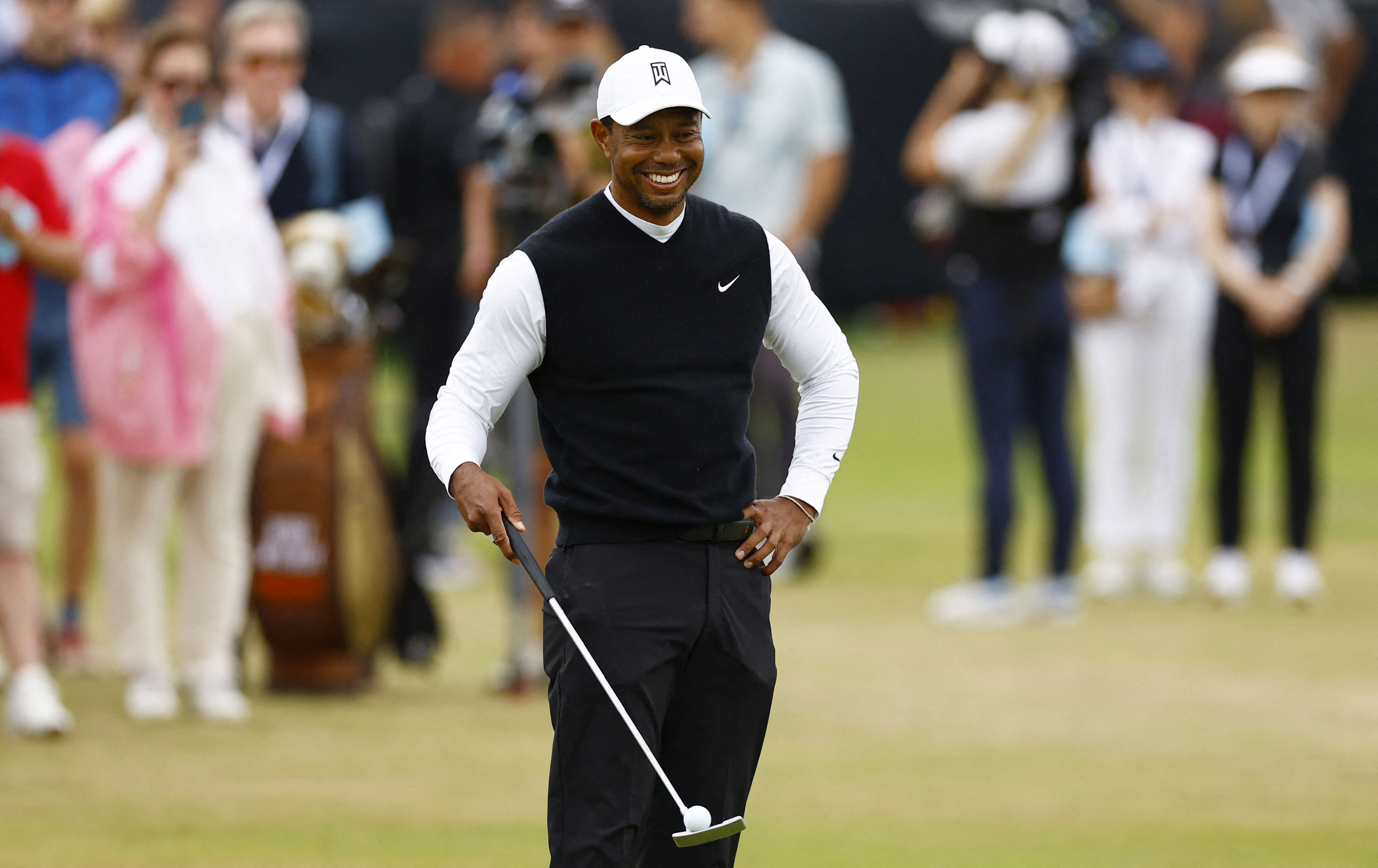 Tiger Woods announces himself as cover athlete for 