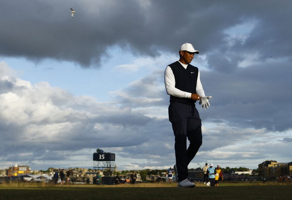 WATCH: Tiger Woods breaks down 300-yard fairway bunker shot in hilarious old ad