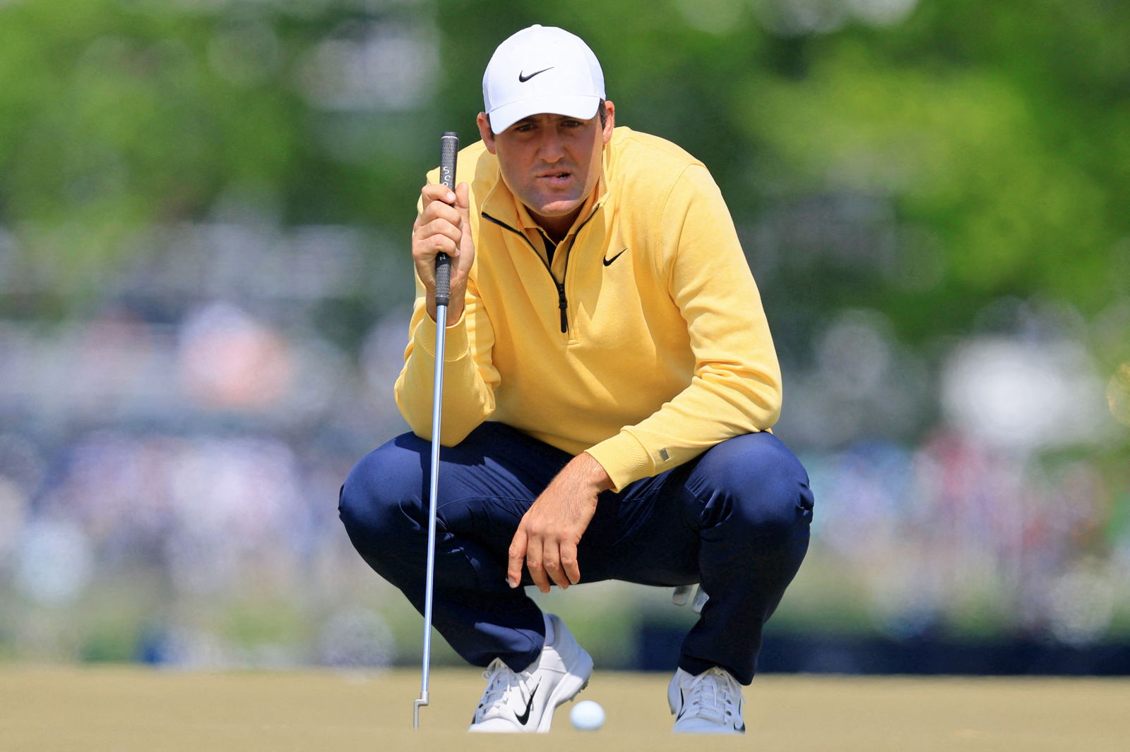 WATCH: Scottie Scheffler takes FIVE minutes to hit shot at PGA Championship