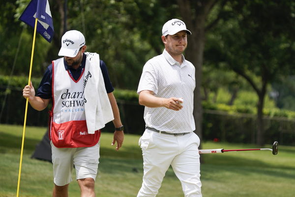 Ball floats in stream for FIVE minutes during WILD final round of PGA Tour event