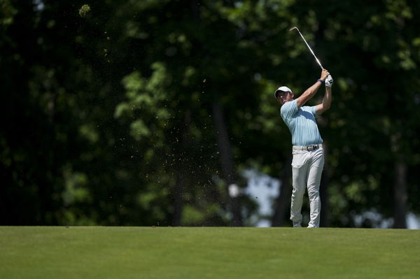 Rory McIlroy with shocking finish (!) during opening round of the Memorial