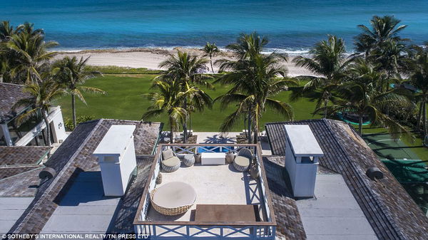 Elin Nordegren, Tiger's ex-wife, selling mansion for $49.5m