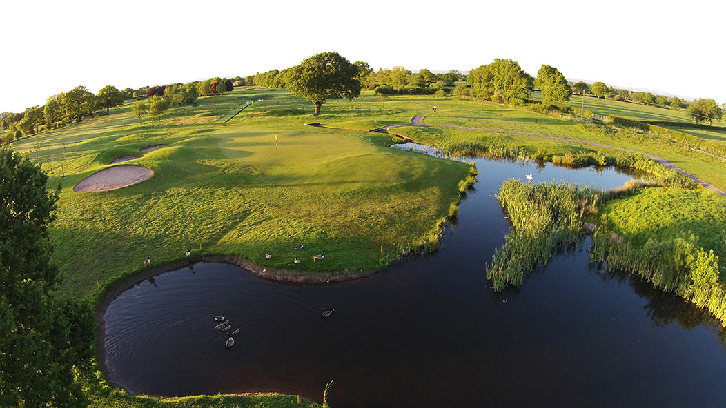 American Golf buys first entire golf complex for £2.7 MILLION