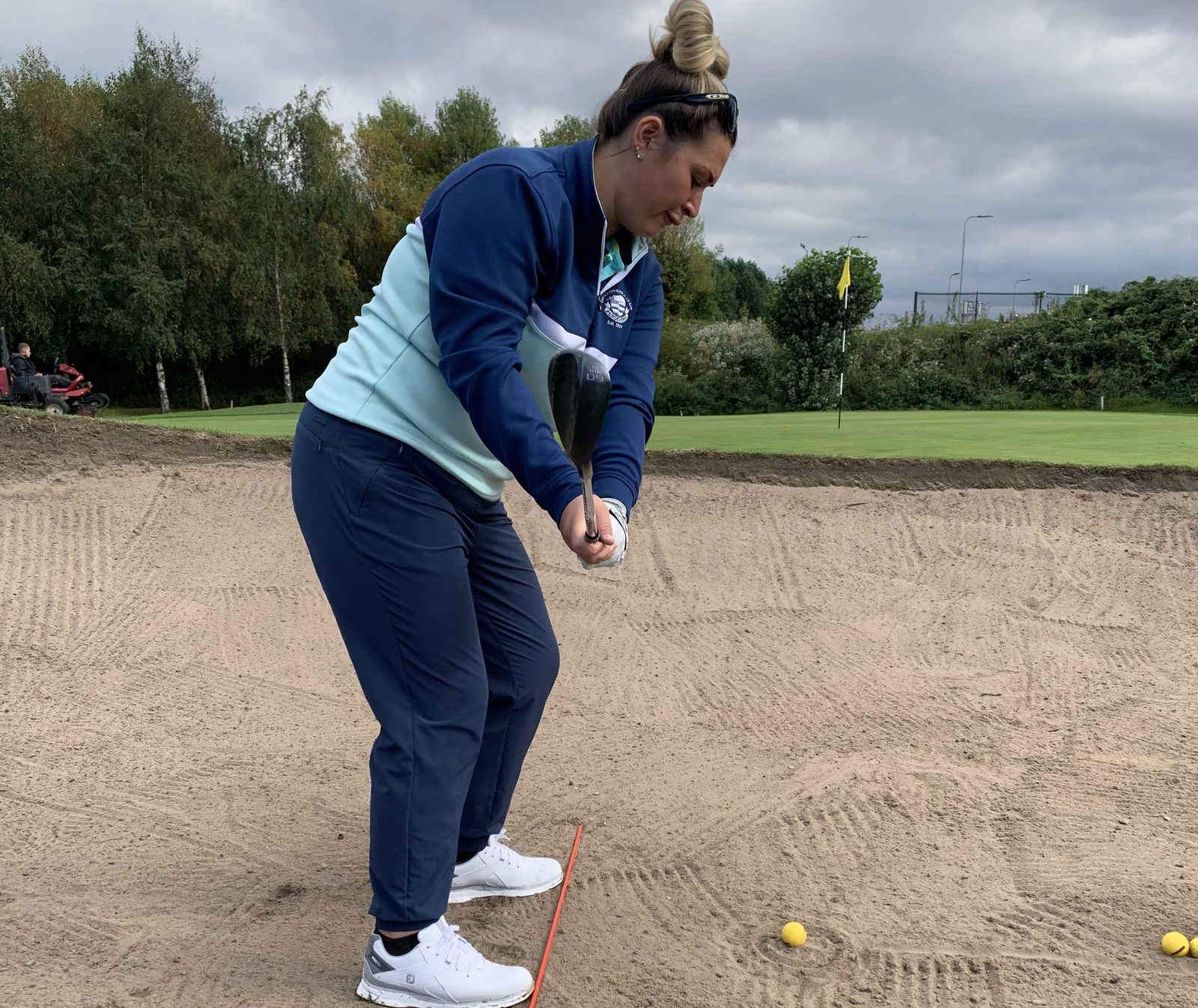Best Golf Tips: Master bunker shots with the DOUGHNUT DRILL