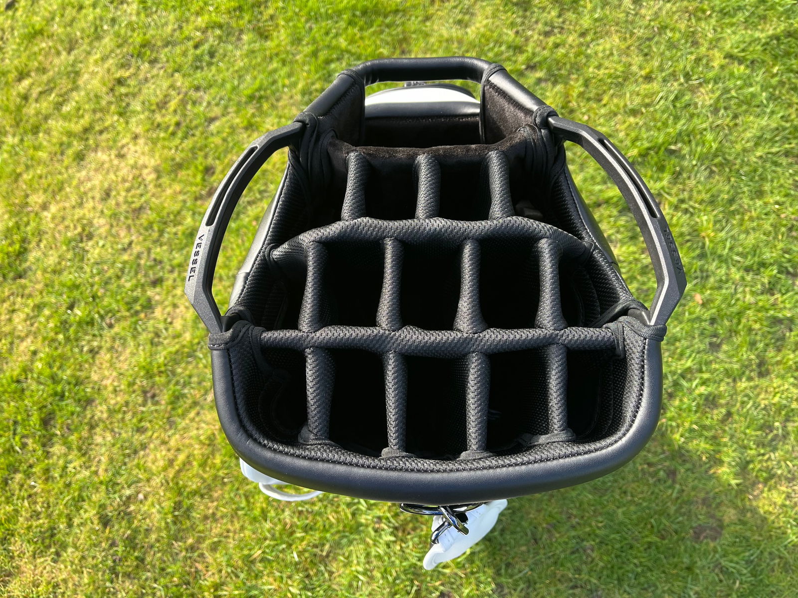 Vessel Golf Stand, Tour and Cart Bags Review