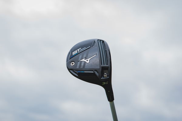 Mizuno launches ST200 metalwood series