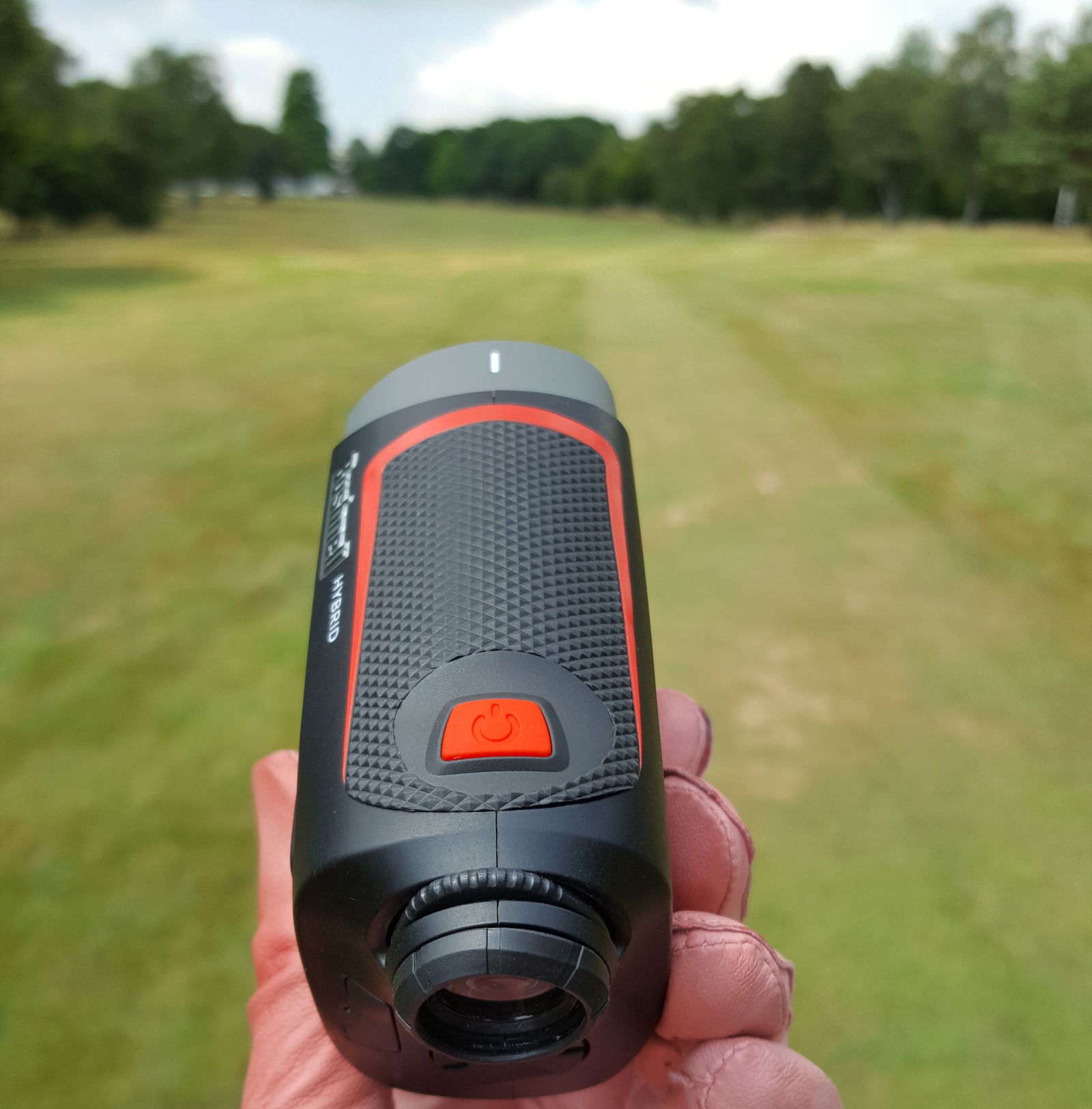 Bushnell Hybrid Laser Rangefinder and GPS Review: The ultimate number cruncher