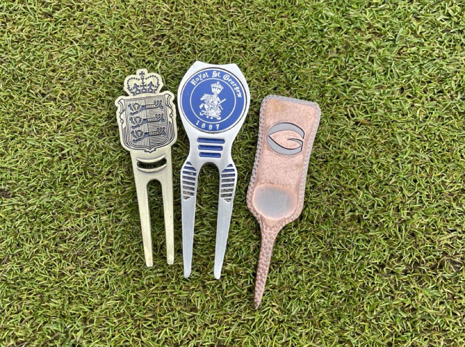 Best Golf Pitch Mark Repairers: Buyer's Guide and things you need to know