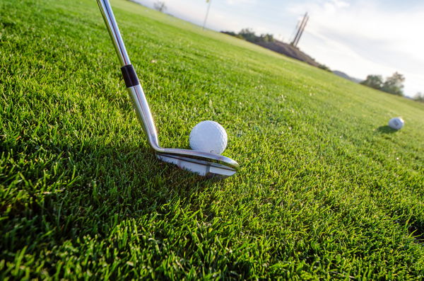 Golf fans react as airborne ball is STRUCK BY LIGHTNING at TopGolf in America!