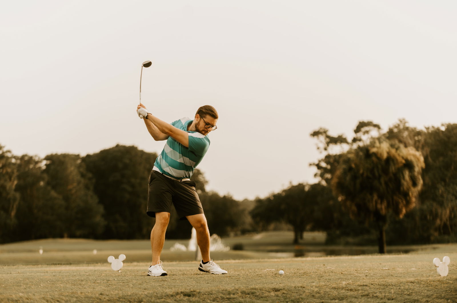 10 different types of golf playing partners to avoid on the golf course!